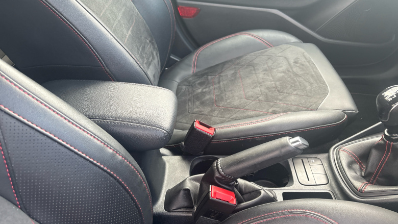 Ford Fiesta 1.0 EcoBoost Hybrid mHEV 125 ST-Line X Edition 5dr Petrol Hatchback
